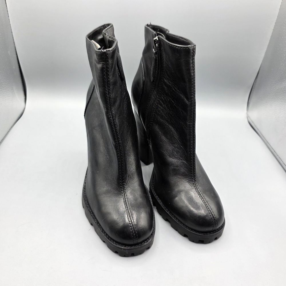 Schutz Boots Womens 39 Black Leather Chunky Lug Sole High Heel Booties Zipper - Picture 1 of 13